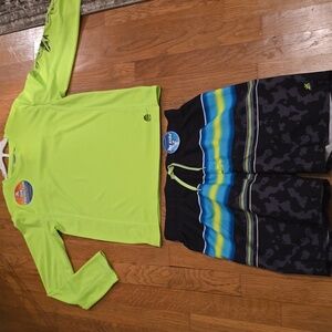 ZEROXPOSUR BRAND BOY'S SWIM SHIRT AND SWIM TRUNKS SIZE LARGE 14/16